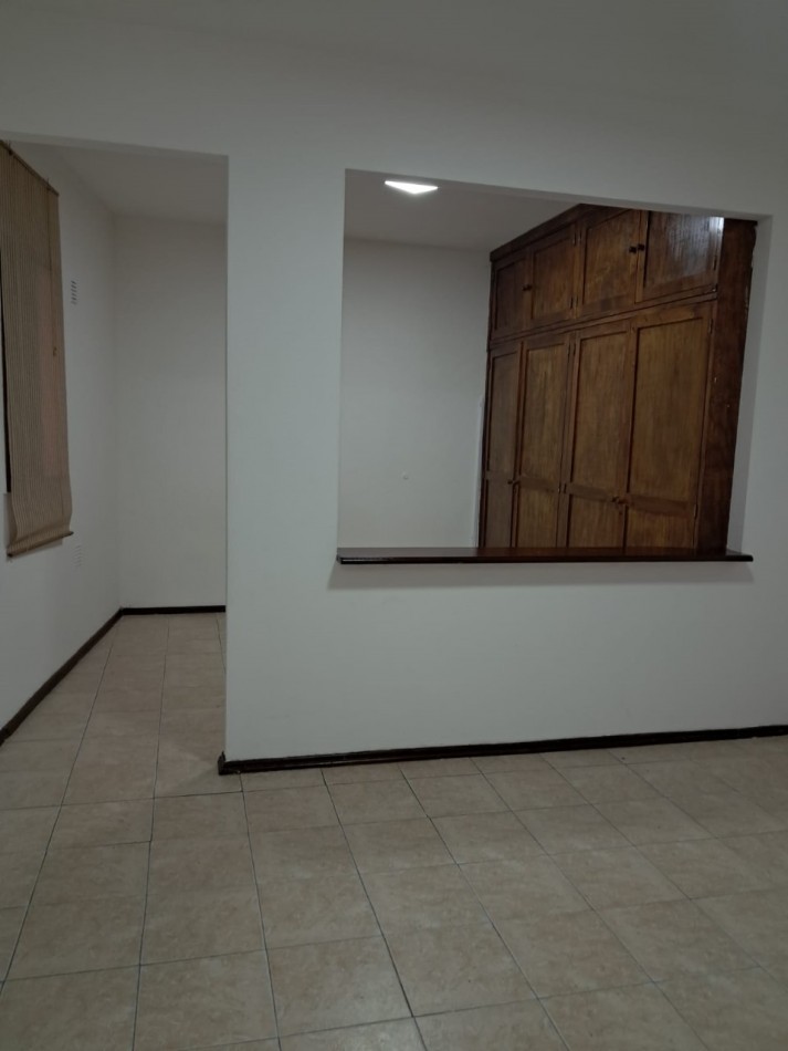 Depto en Alberdi! Zona Clinicas! 