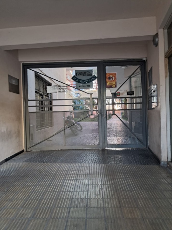 Depto en Alberdi! Zona Clinicas! 