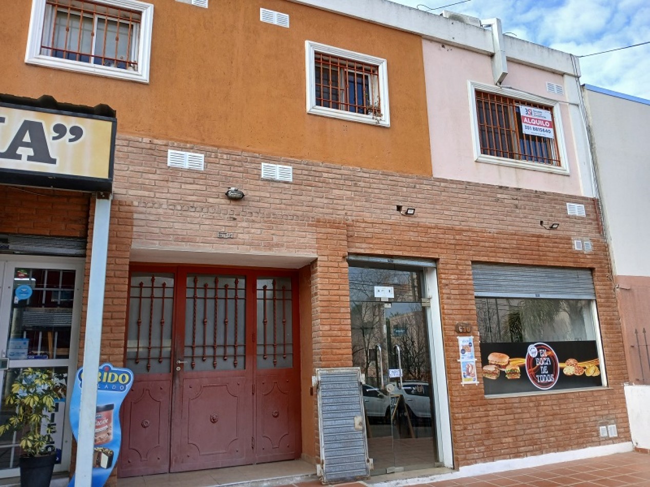 Amplio depto en Quebrada de las Rosas