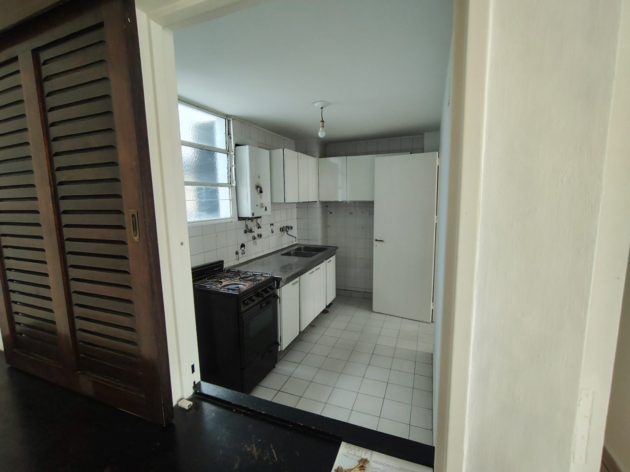 🏠 Departamento De 2 Dormitorios - Frente al Manuel Lucero