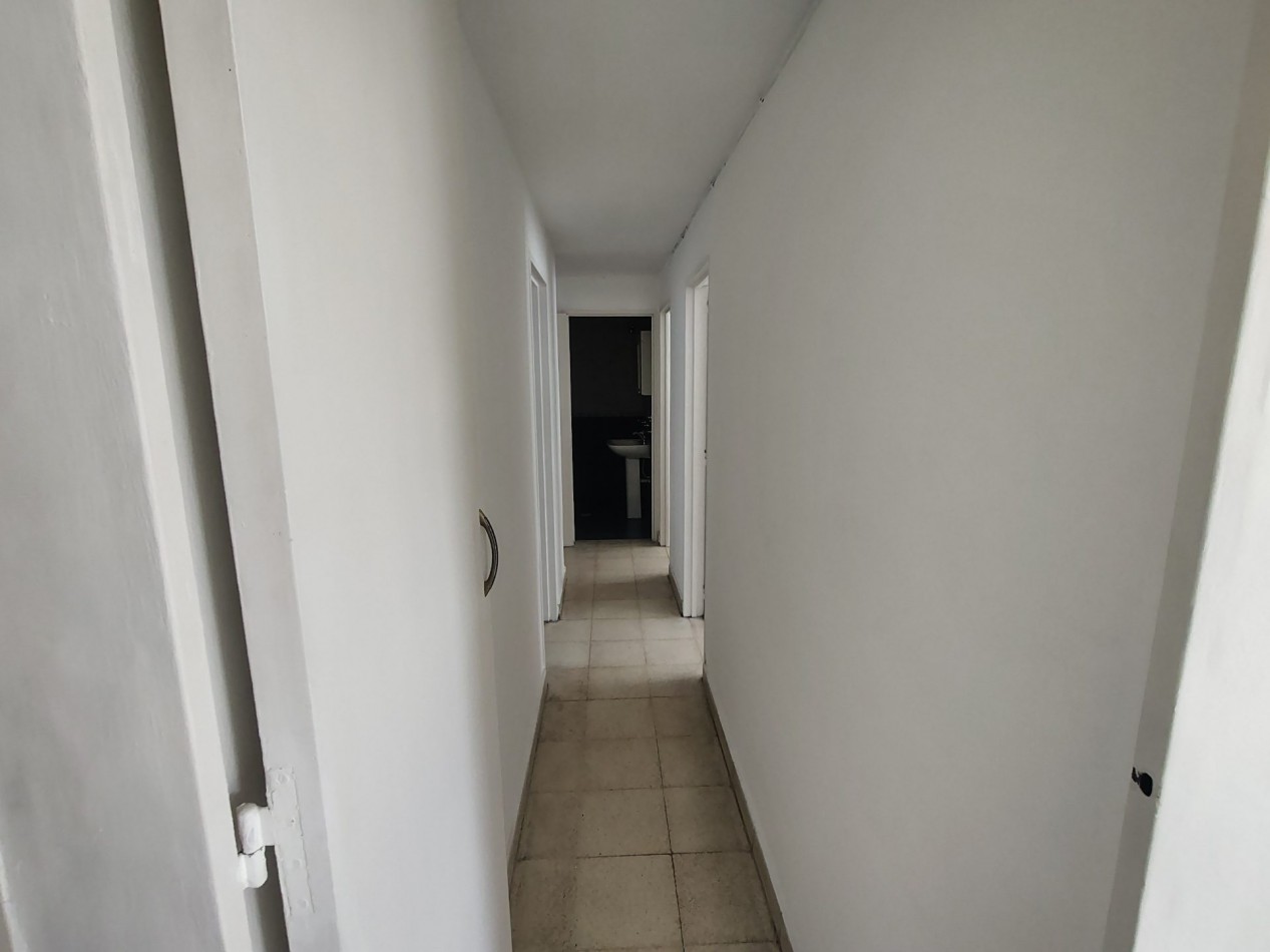 🏠 Departamento De 2 Dormitorios - Frente al Manuel Lucero