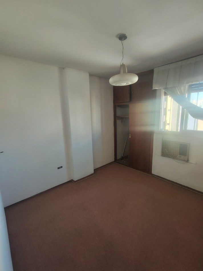 Hermoso Departamento con Balcon, Aire! y Gimnasio Abajo!