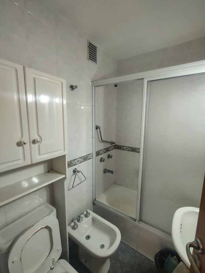 Hermoso Departamento con Balcon, Aire! y Gimnasio Abajo!