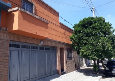 Increible propiedad sobre calle Augusto Lopez! 