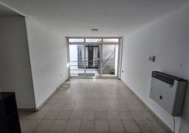 🏠 Departamento De 2 Dormitorios - Frente al Manuel Lucero